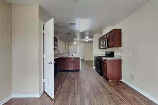 22270 Queenbury Hills Dr, Houston, TX 77073 - Photo 2