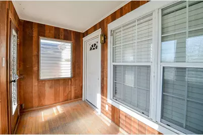7707 Scanlock Street, Houston, TX 77012 - Photo 6