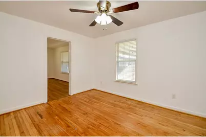 7707 Scanlock Street, Houston, TX 77012 - Photo 12