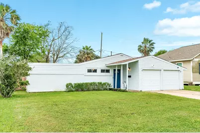 105 Marlin Avenue, Galveston, TX 77550 - Photo 2