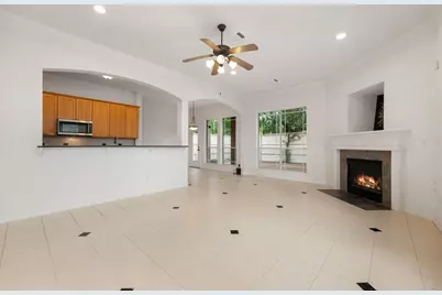 7615 Brae Acres Court, Houston, TX 77074 - Photo 8