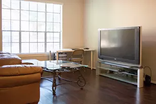 2255 Braeswood Park Dr, Houston, TX 77030 - Photo 2