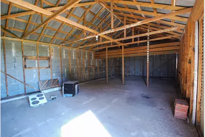 2606 Long Lane, Wallis, TX 77485 - Photo 20