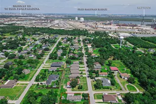 402 S Blackwell St, Houston, TX 77571 - Photo 6