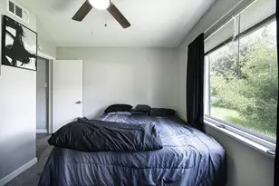 402 S Blackwell St, Houston, TX 77571 - Photo 18