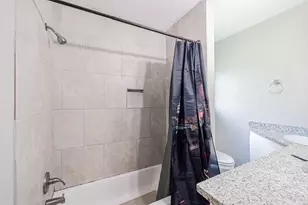 402 S Blackwell St, Houston, TX 77571 - Photo 20