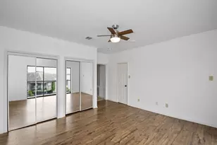 401 Lakeside Ln, Houston, TX 77058 - Photo 18