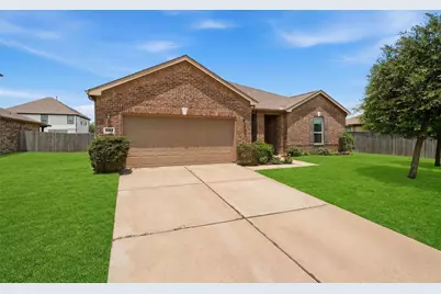 3502 Saxton Green Road, Pearland, TX 77584 - Photo 2