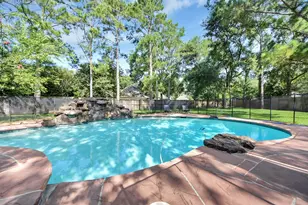 903 Chinni Ct, Houston, TX 77094 - Photo 20