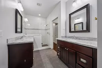 5121 Libbey Lane, Houston, TX 77092 - Photo 8