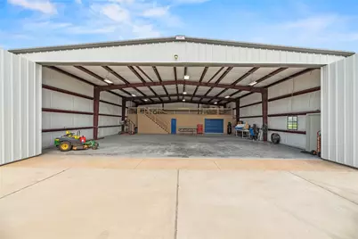 7736 Meteor Drive, Sealy, TX 77474 - Photo 2