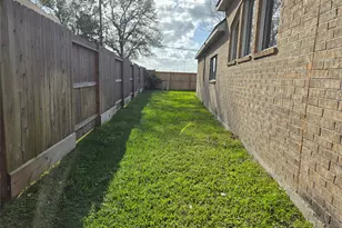 3218 Waters Edge Dr, Manvel, TX 77578 - Photo 46