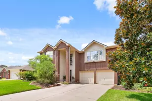 29735 Spring Terrace Dr, Spring, TX 77386 - Photo 2