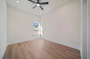 236 E 39th, Houston, TX 77018 - Photo 16