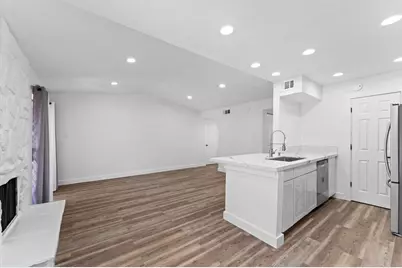 17331 Red Oak Drive #14, Houston, TX 77090 - Photo 12