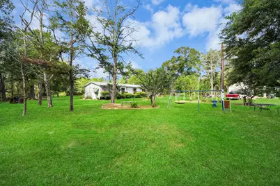 15713 Hinkel Road, Cat Spring, TX 78933 - Photo 22