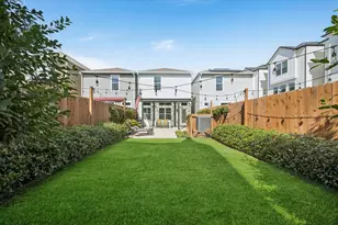 920 W 25th St, Houston, TX 77008 - Photo 34