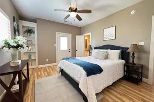 438 Jeanie Lynn St, Galveston, TX 77554 - Photo 14