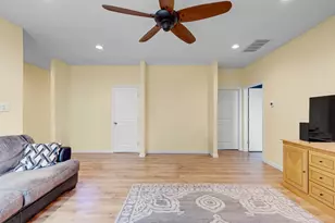 419 Old Orchard Dr, Dickinson, TX 77539 - Photo 28