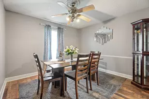 902 E X St, Deer Park, TX 77536 - Photo 8