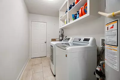 902 E X Street, Deer Park, TX 77536 - Photo 24