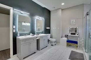 4010 Oak Terrace Ct, Houston, TX 77082 - Photo 10