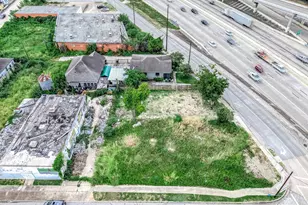 1506 Rothwell St, Houston, TX 77002 - Photo 1