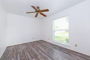 4511 Alamo Ave, Sugar Land, TX 77479 - Photo 8