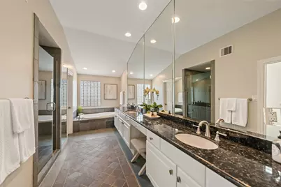 2708 Wroxton Road, West University Place, TX 77005 - Photo 8