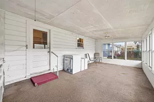 500 Lazy Ln, Wharton, TX 77488 - Photo 32