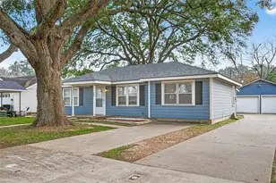 500 Lazy Ln, Wharton, TX 77488 - Photo 2