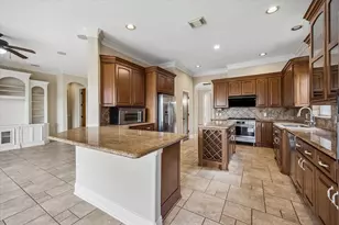 18910 Villa Bergamo Ln, Houston, TX 77094 - Photo 4