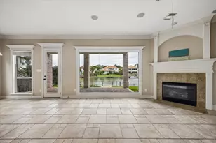 18910 Villa Bergamo Ln, Houston, TX 77094 - Photo 16