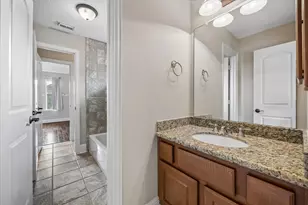 18910 Villa Bergamo Ln, Houston, TX 77094 - Photo 18