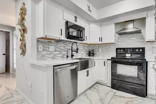 12321 Corona Ln, Houston, TX 77072 - Photo 14