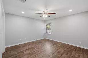 304 Dunn St, Bryan, TX 77801 - Photo 14