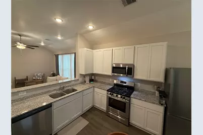 8019 Barret Travis Court, Beasley, TX 77417 - Photo 4