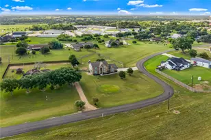559 Co Rd 002, Hallettsville, TX 77964 - Photo 34