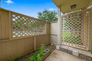 8055 Cambridge St, Houston, TX 77054 - Photo 30