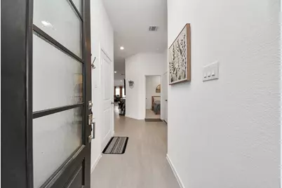 8202 Tempest Stone Drive, Rosharon, TX 77583 - Photo 2