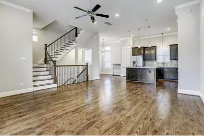 1057 W 25th Street #A, Houston, TX 77008 - Photo 4