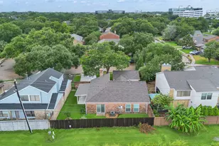 2362 College Green Dr, Houston, TX 77058 - Photo 38