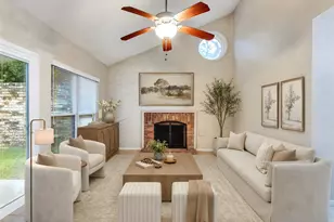 2362 College Green Dr, Houston, TX 77058 - Photo 6