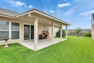 2362 College Green Dr, Houston, TX 77058 - Photo 28