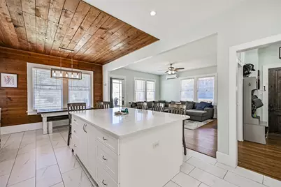 3519 Avenue R 1/2, Galveston, TX 77550 - Photo 16