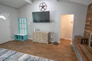 10 Wagon Ln Loop, Angleton, TX 77515 - Photo 6