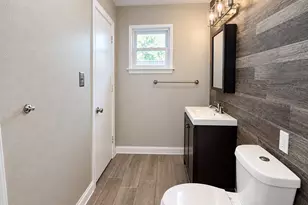7407 Woodnettle Ln, Houston, TX 77086 - Photo 12
