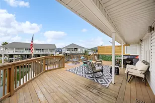 1114 Tiki Dr Dr, Tiki Island, TX 77554 - Photo 30