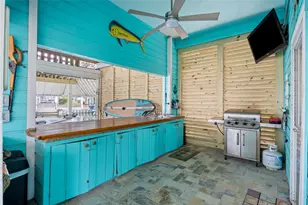 1114 Tiki Dr Dr, Tiki Island, TX 77554 - Photo 26