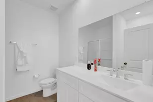 319 Bismuth Dr, Crosby, TX 77532 - Photo 10